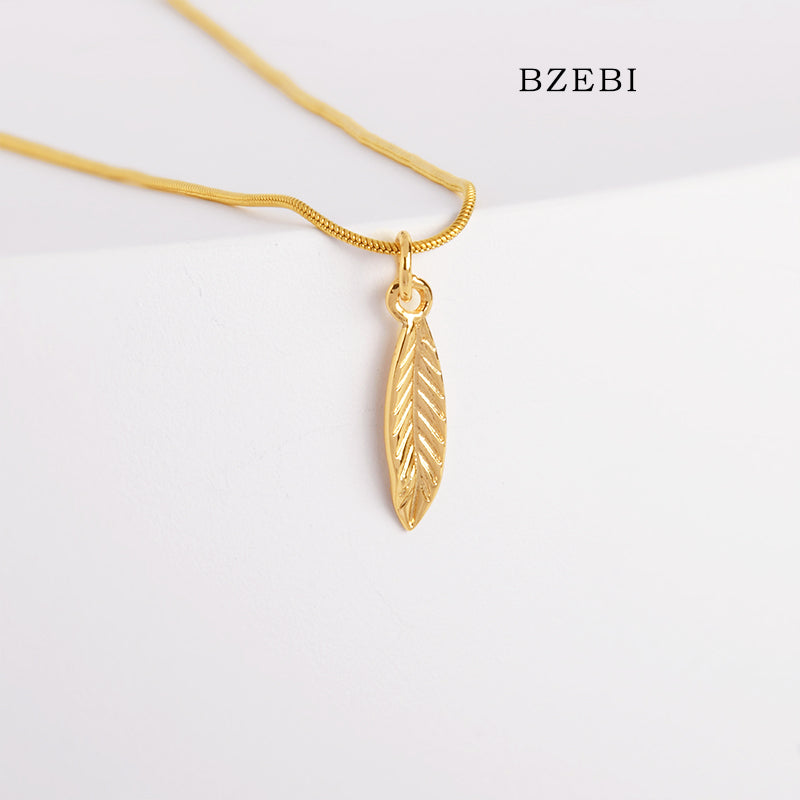 Light luxury simple feather necklace