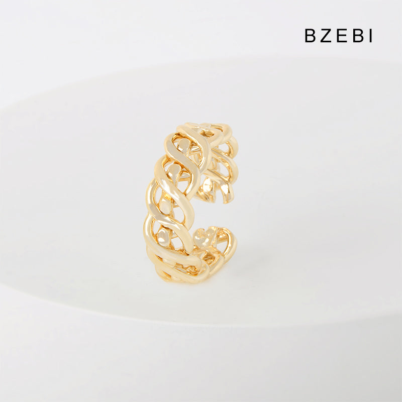 Bolt adjustable ring