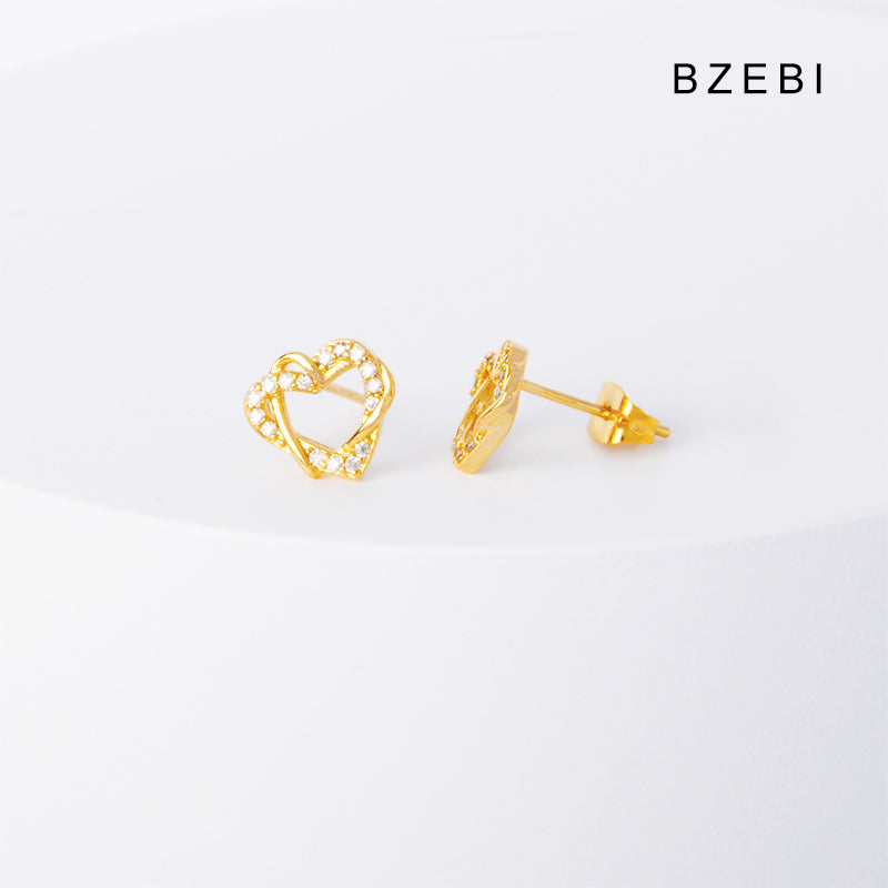 BZEBI14k Love Heart Buckle Twin Earrings